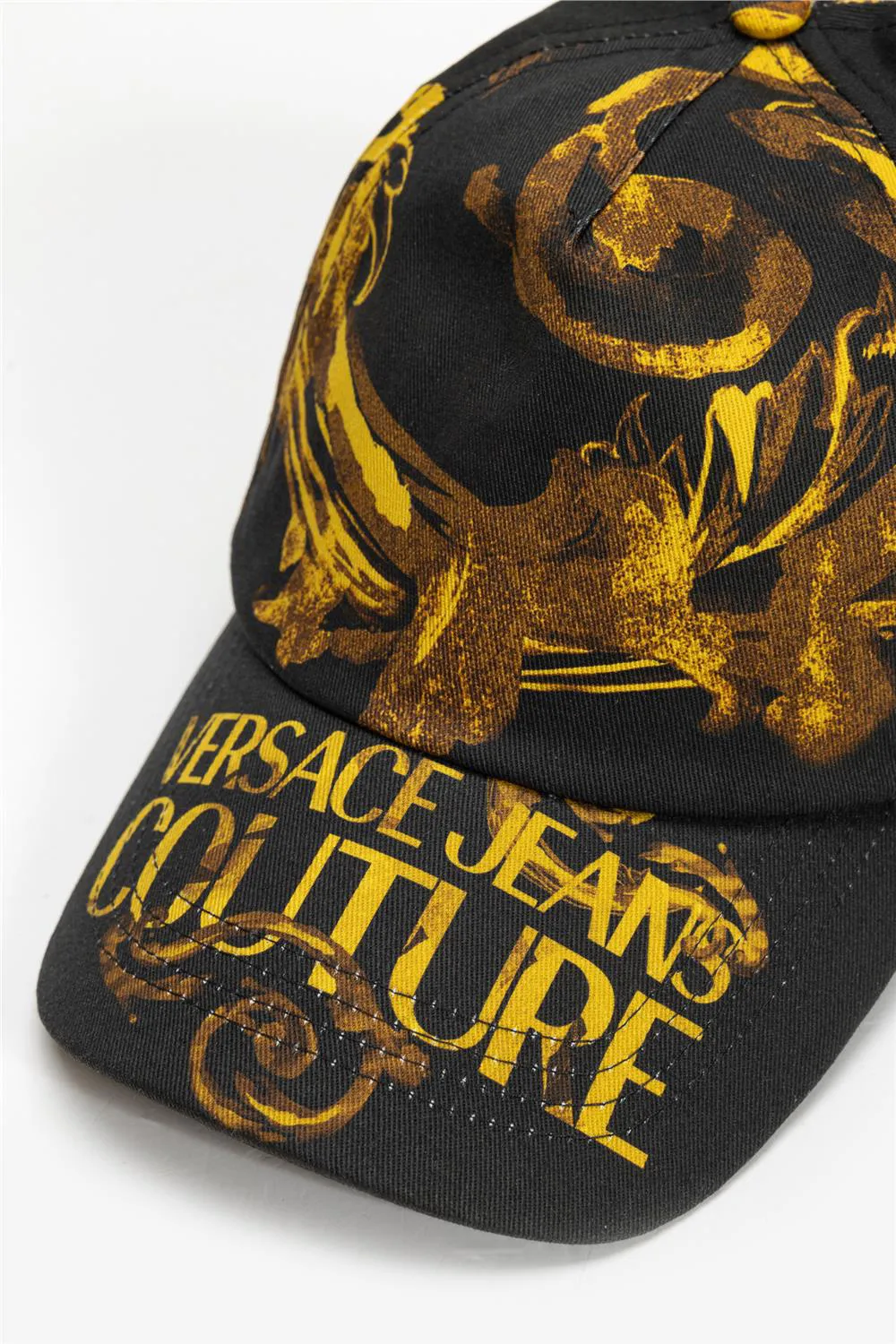 Versace Jeans Couture — mankensiz ürün çekimi, düz zemin